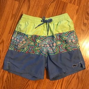 Vineyard Vines Swim Trunks size 6